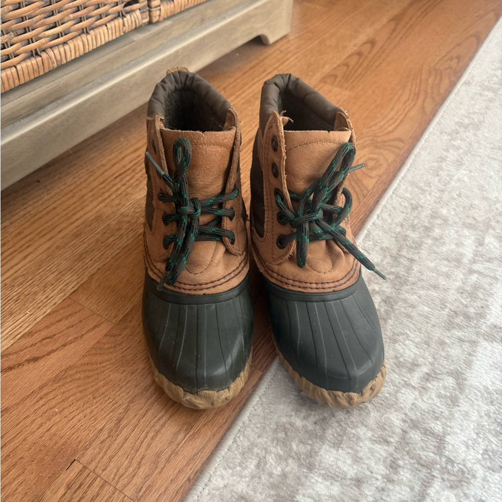 Winter boots
